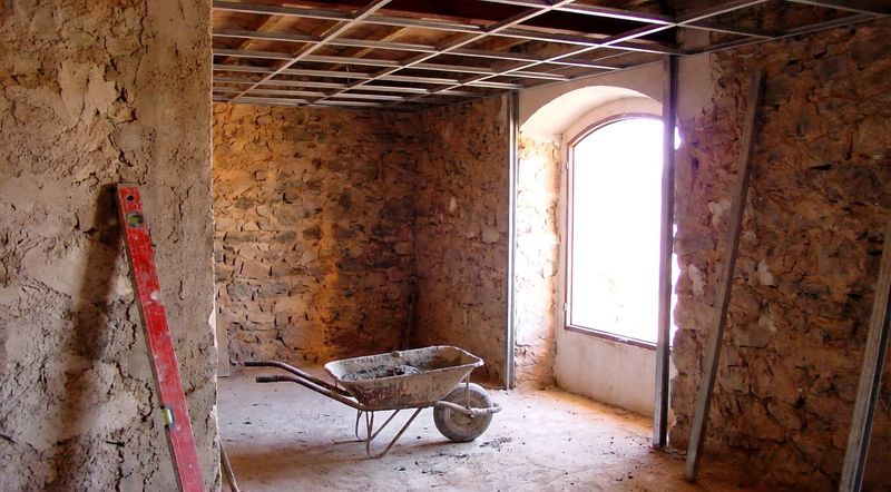 Interior construction renovation in a traditional Spanish property